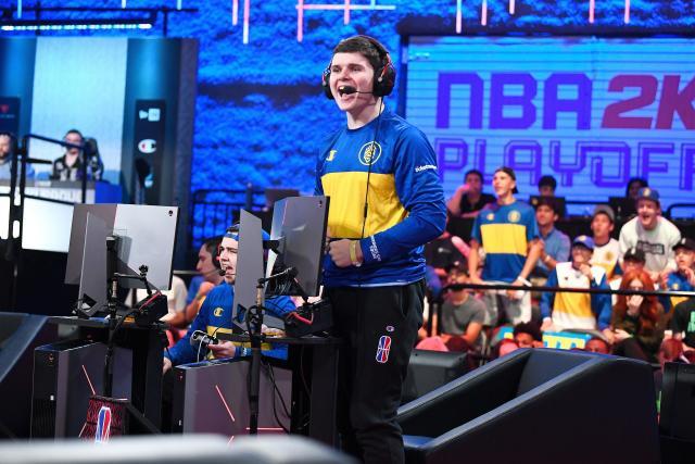 郑钦文逆袭成功，挺进美网16强再创佳绩